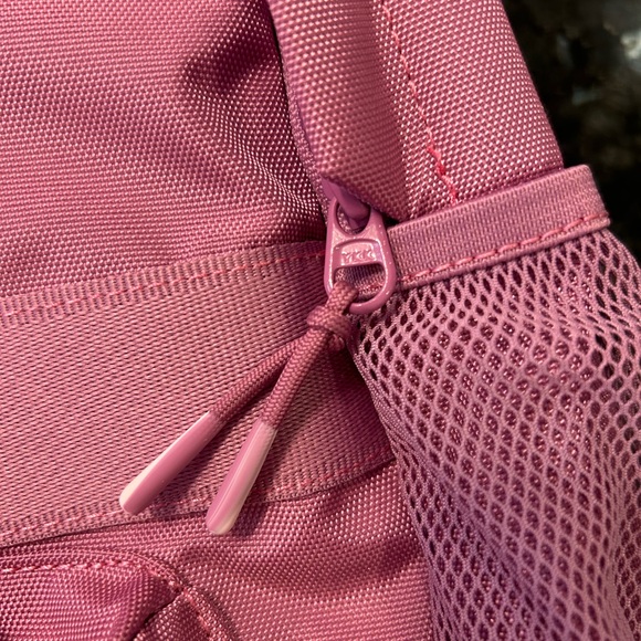 Athleta Girl Limitless Backpack NWT - light purple NEW - Picture 8 of 10